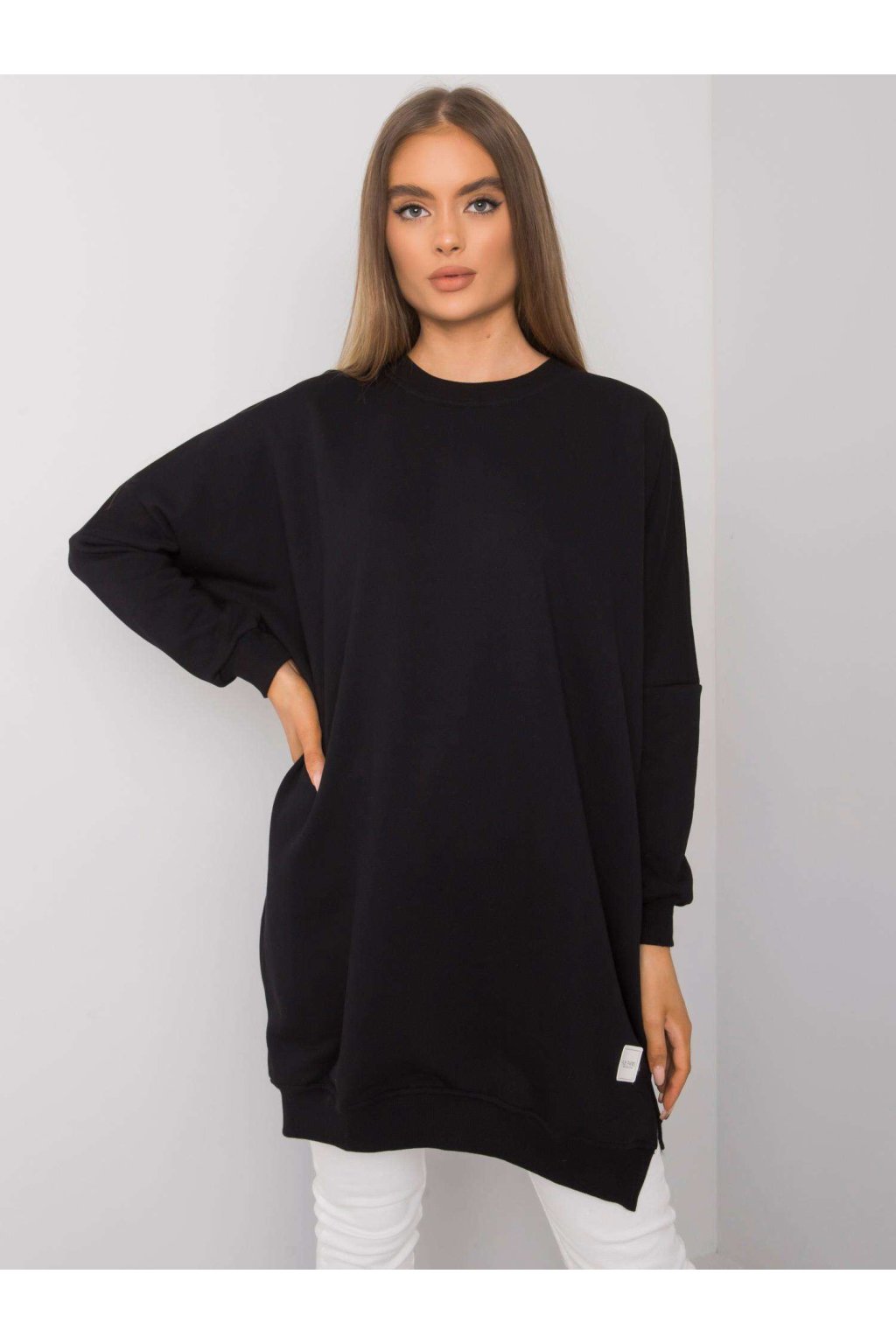 Dámske čierne šaty basic kód produktu RV-SK-7216.95