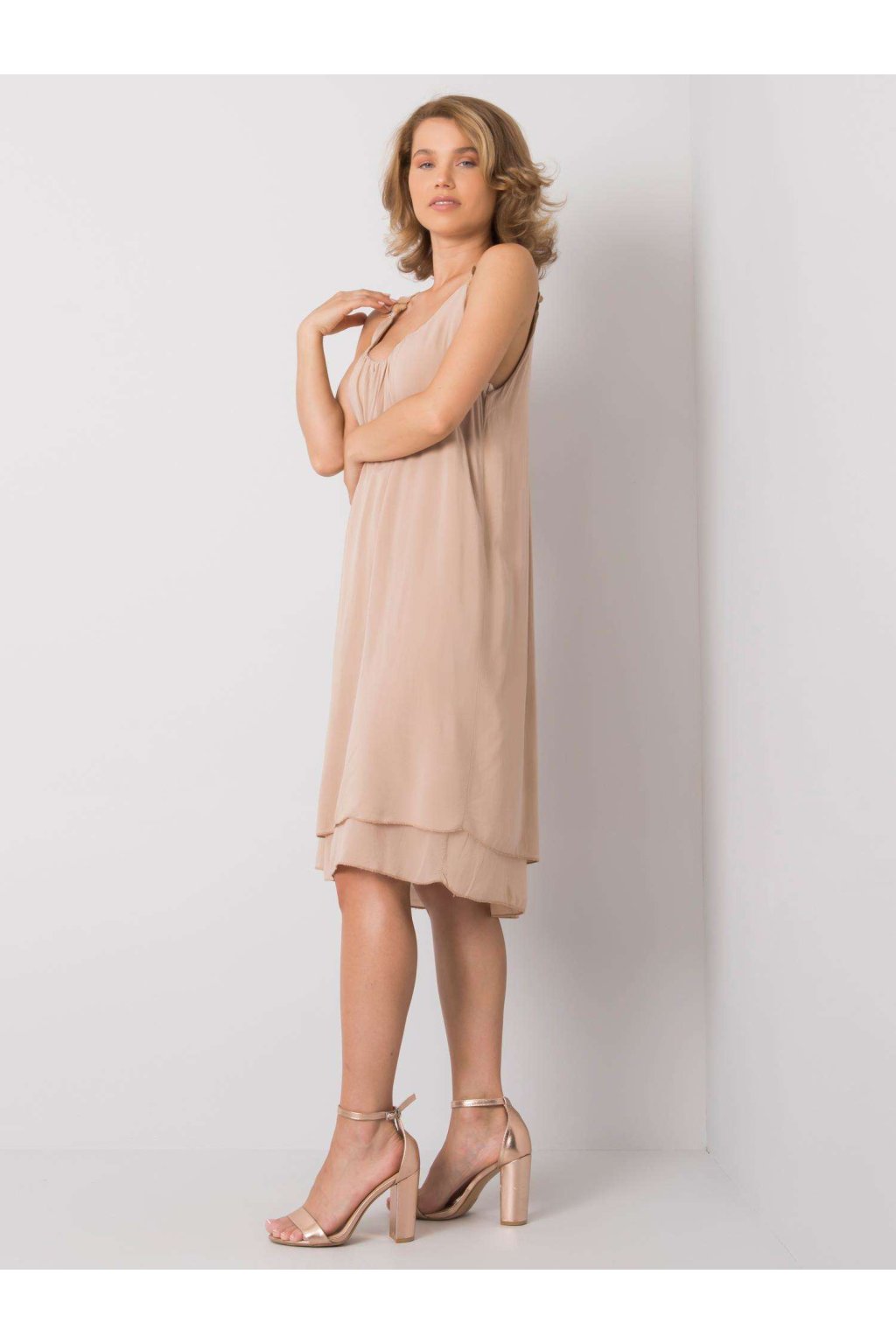 Dámske béžove šaty na bežný deň kód produktu TW-SK-BI-22002.14