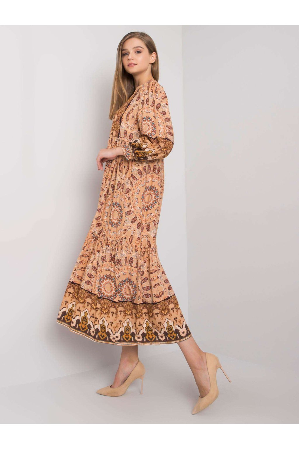 Dámske béžove šaty s podtlačeným vzorom kód produktu TW-SK-BI-H3787.40X
