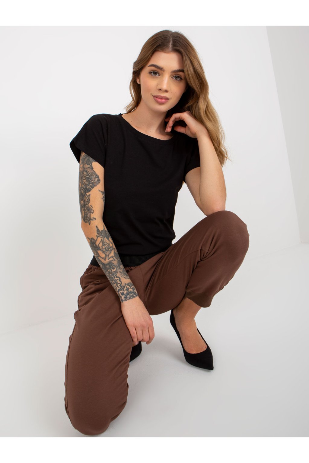 Čierne dámske bavlnené tričko s elastanom, kód produktu VI-TS-5133.15
