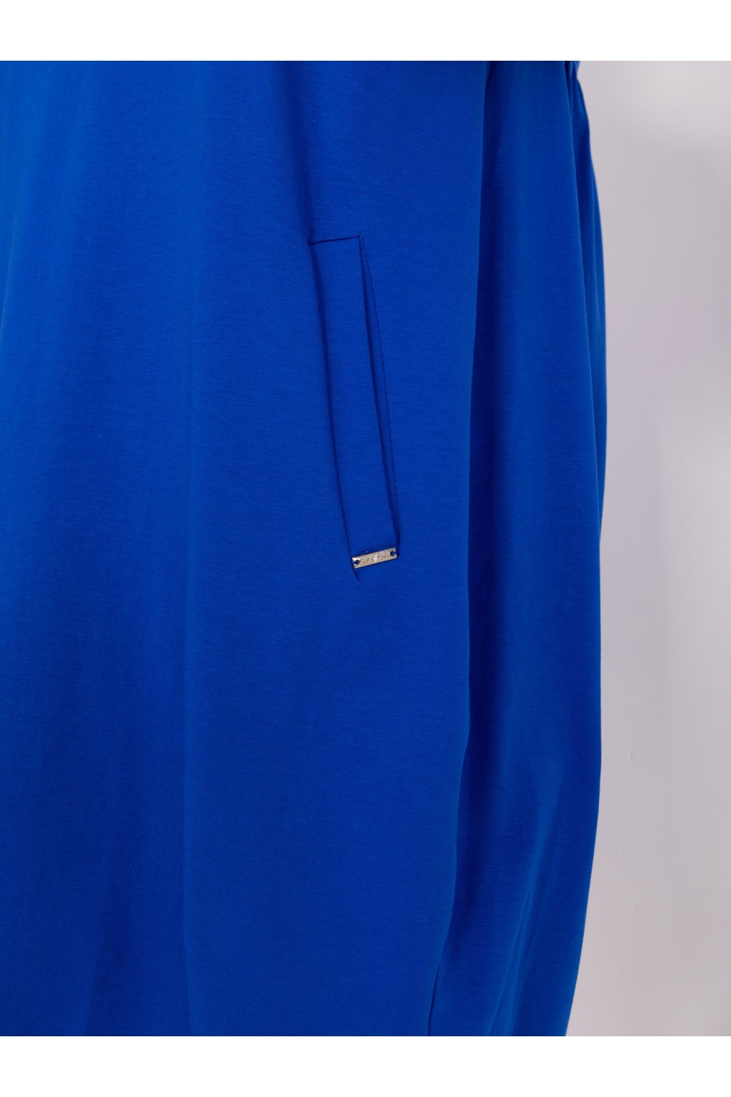 Dámske kobaltovo-modre šaty plus size kód produktu RV-SK-8768.17P