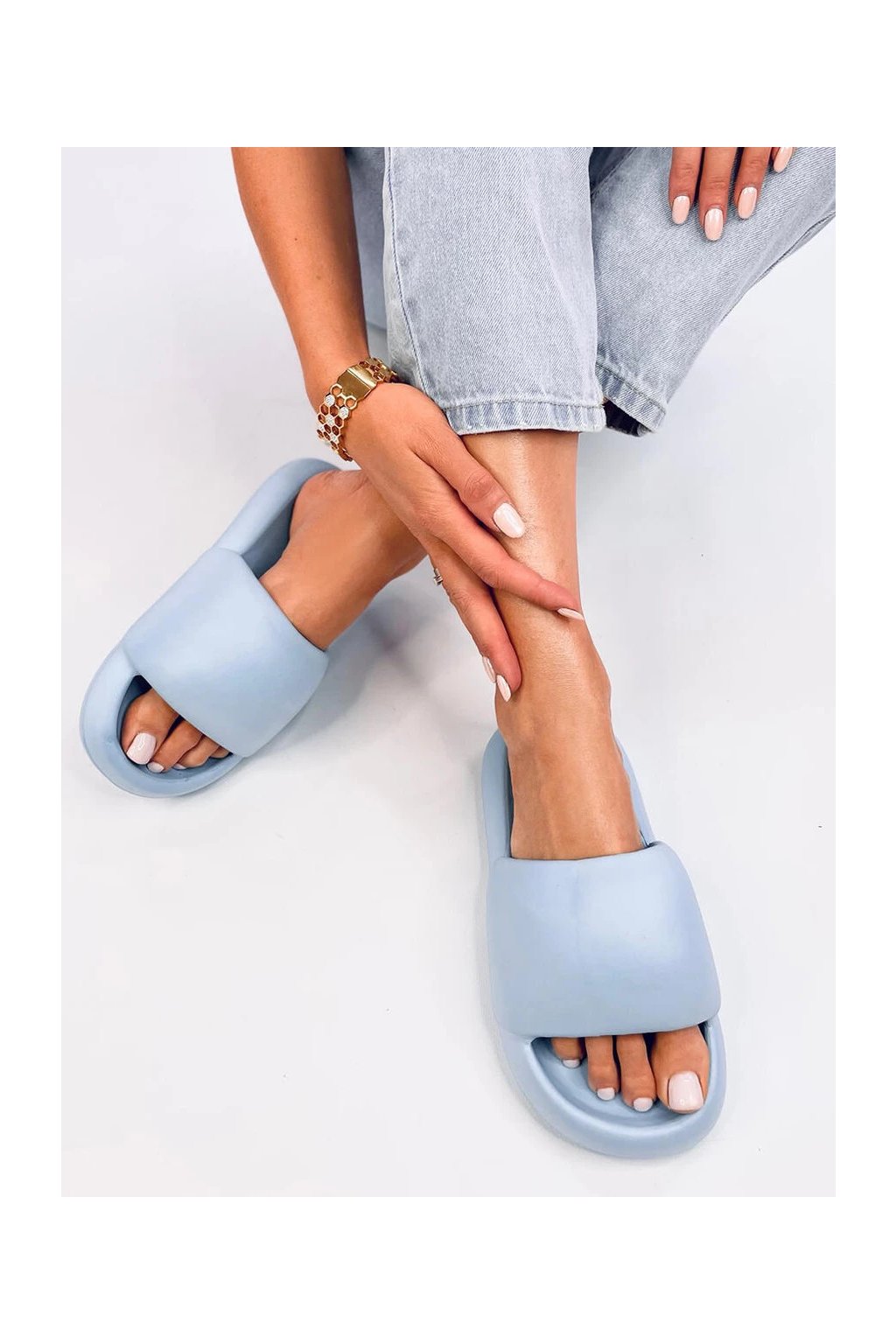 Dámske modré šľapky na bežné nosenie s otvorenou špičkou, kód produktu CK258