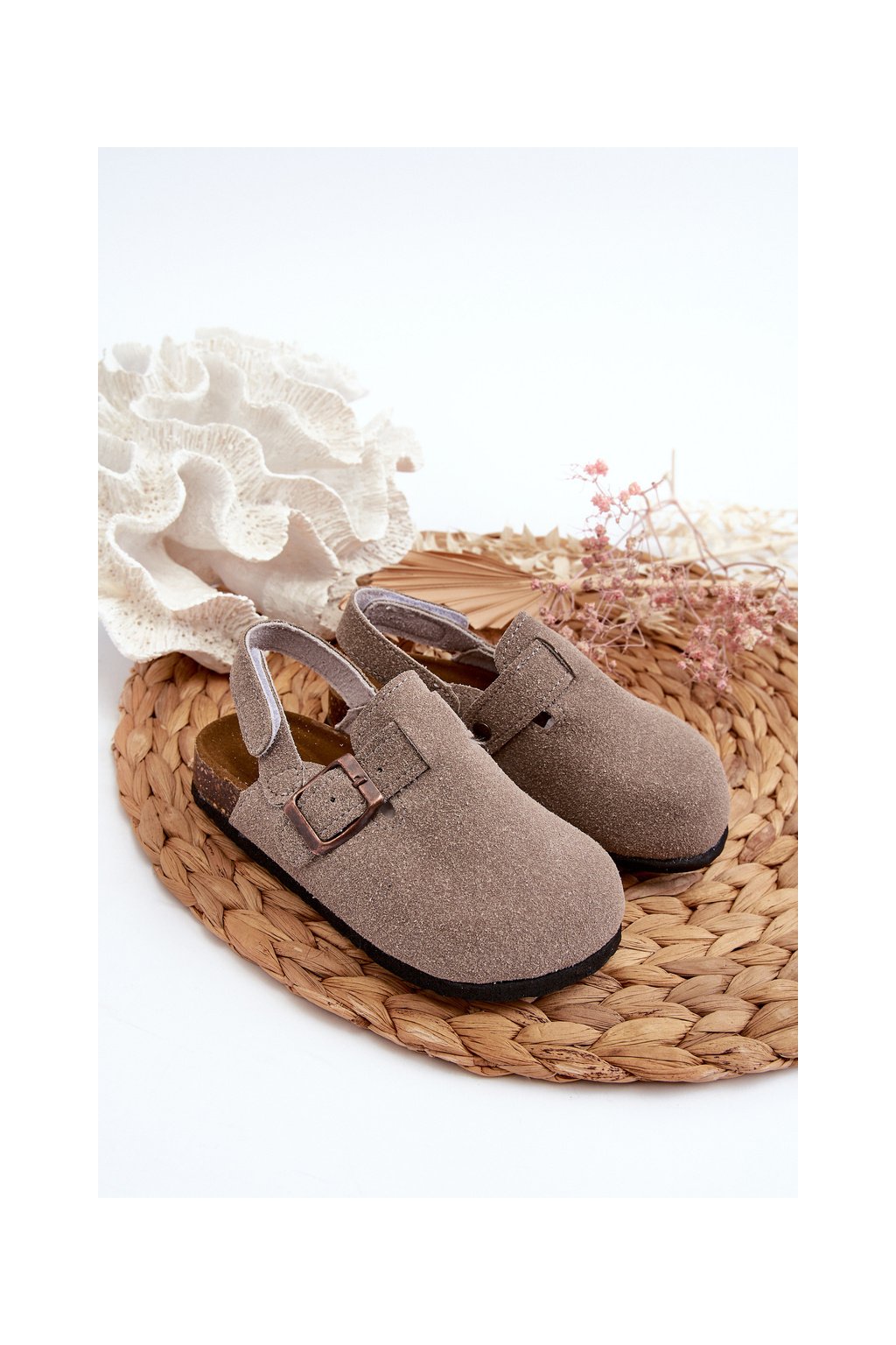 Detské šľapky z eko semišu sivá farba na korkovej platforme s suchým zipsom, kód produktu 351-2E GREY