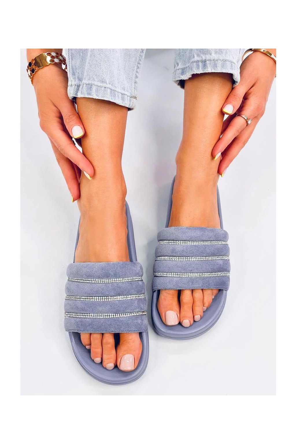 Dámske modré šľapky z eko semišu s kamienkami, kód produktu V6-P08892-1