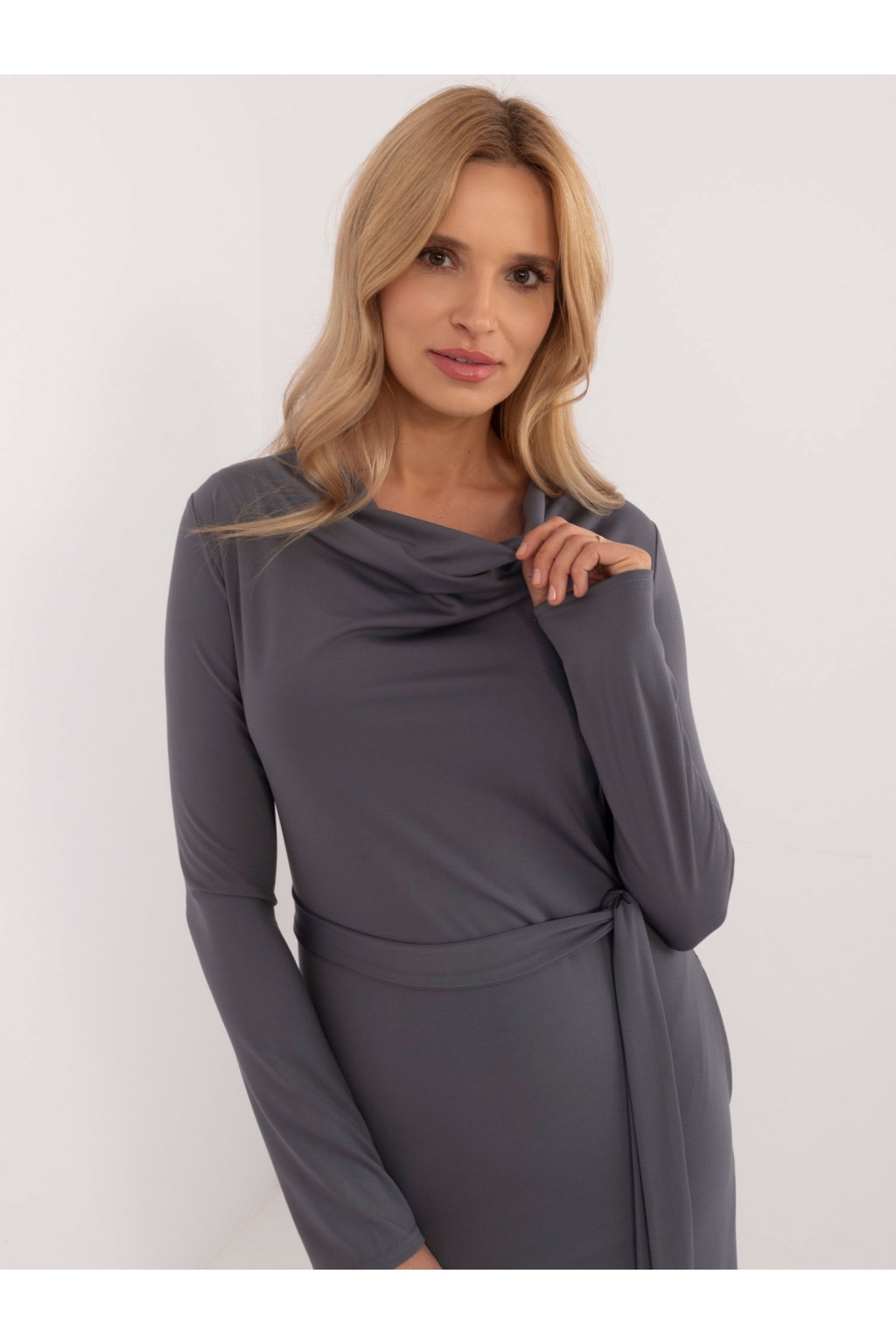 Dámske tmavo-sive šaty na bežný deň kód produktu LK-SK-509792.21P