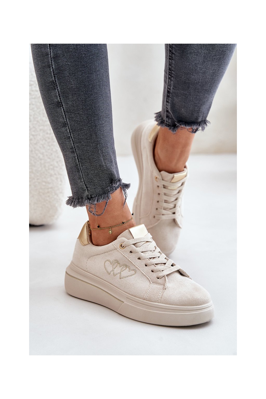 Dámske béžové tenisky z eko semišu s rovnou podrážkou, kód produktu YY-8 BEIGE