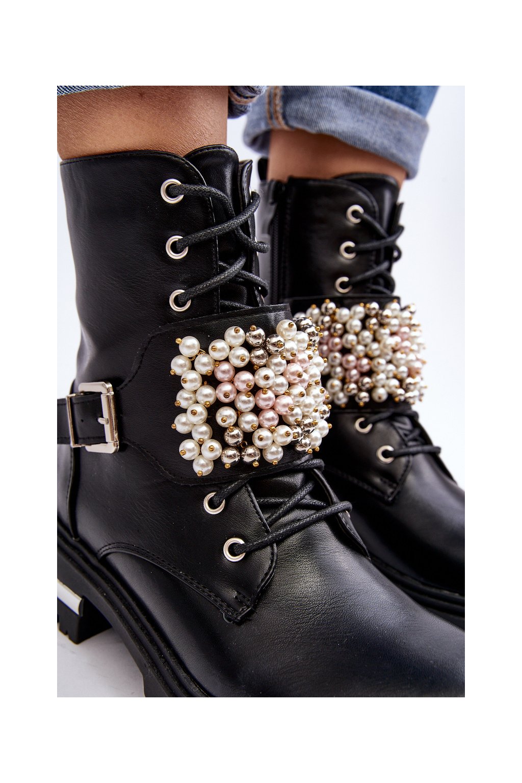 Čierne dámske členkové topánky s eko koženým zvrškom a zipsom, kód produktu NC1189 BLACK