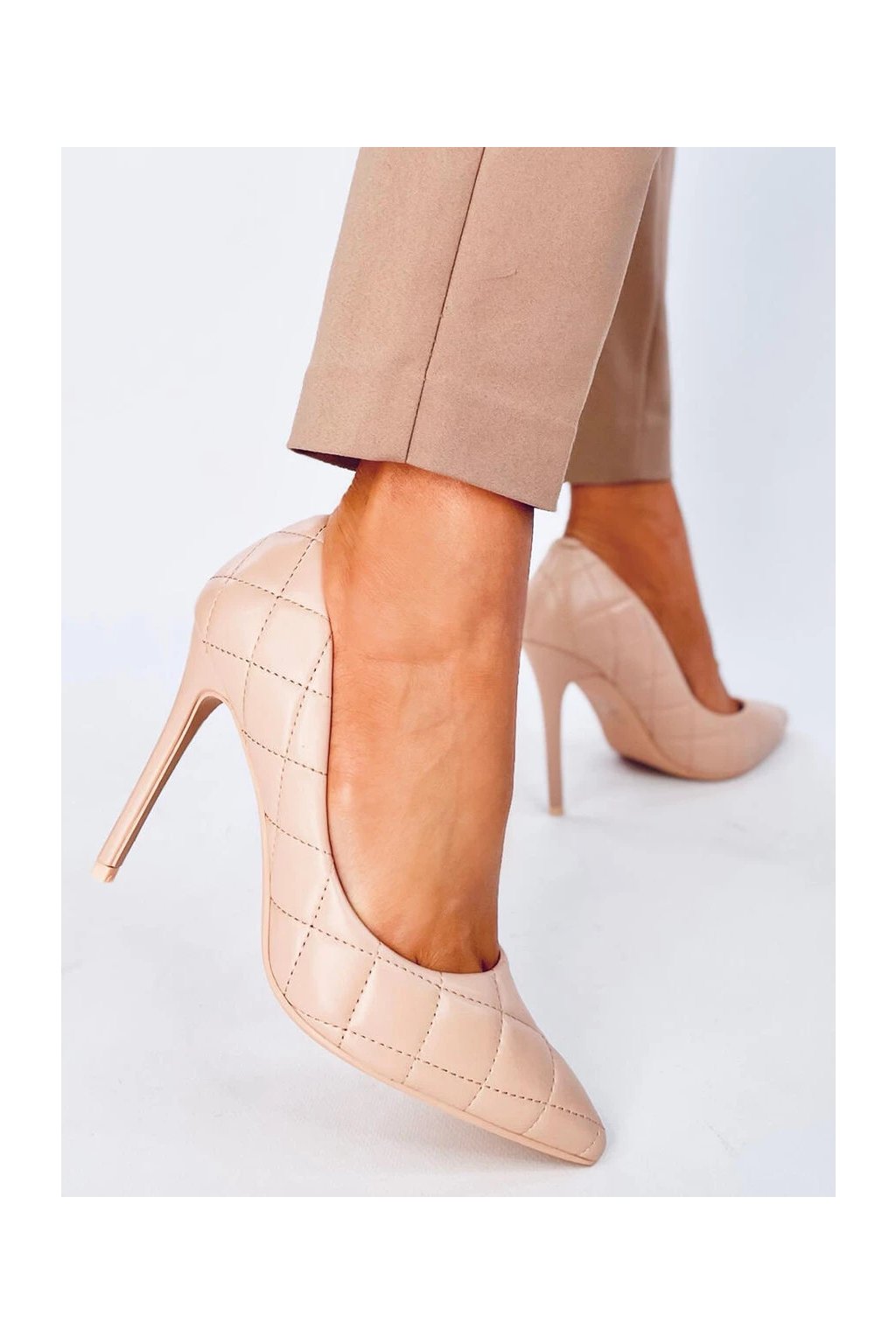 Dámske béžové lodičky z eko kože na ihlovom podpätku powyżej 9cm, kód produktu T3D82188-2