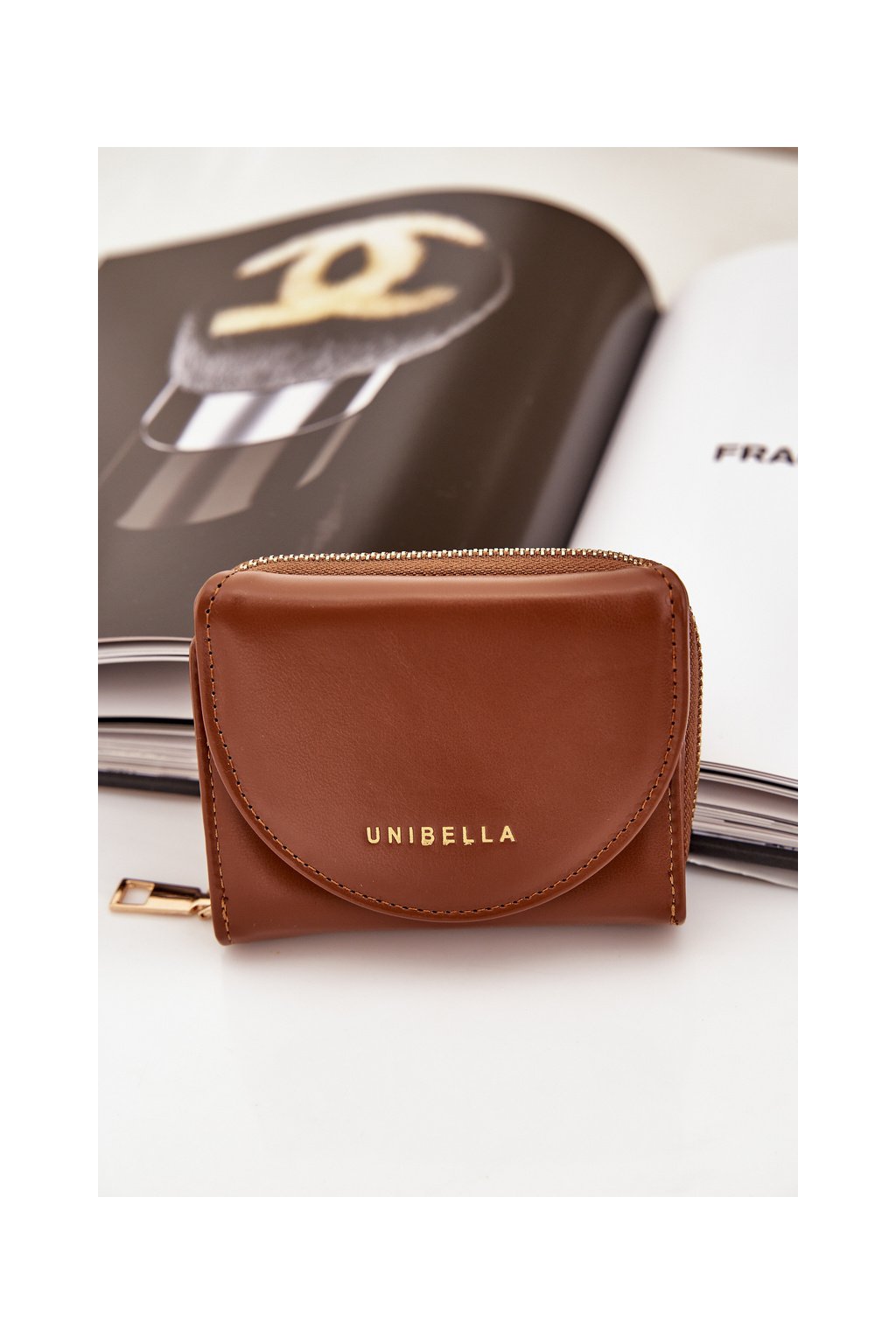 Dámska hnedá malá peňaženka z eko kože s magnetickým zapínaním, kód produktu PORTFEL YX2442P BROWN