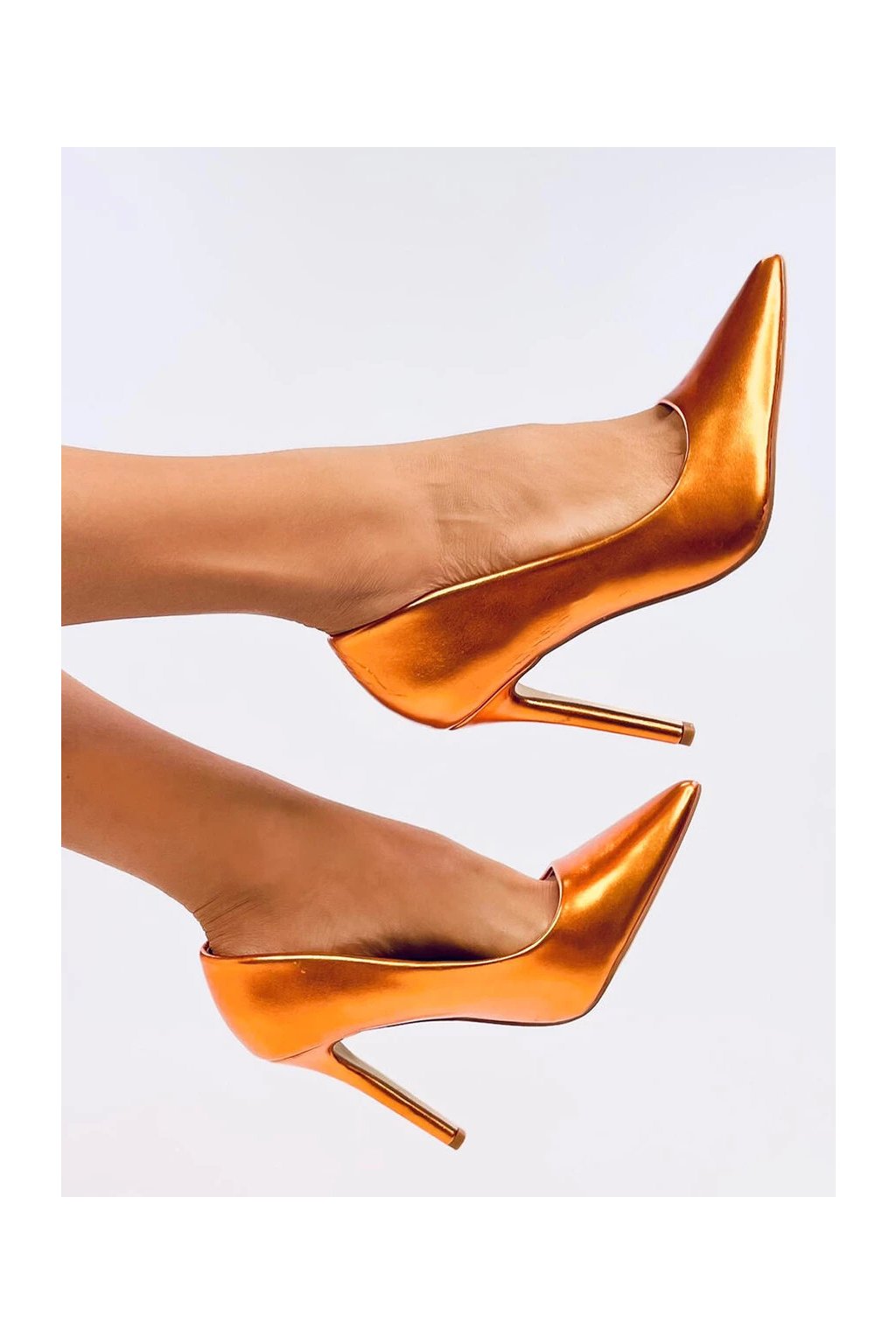 Dámske oranžové lodičky z ekologickej kože na ihlovo-výškovej podpätke 9cm, elegantný štýl, špičatá špička, kód produktu 6161