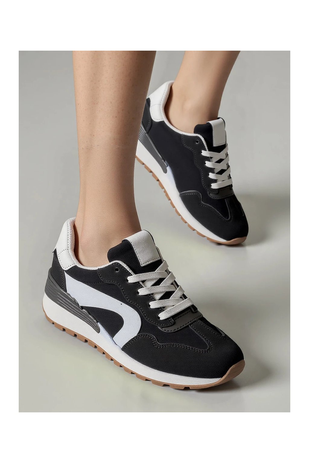 Dámske čierne mokasíny z eko kože a textílie, športový, mestský štýl, kód produktu 1161