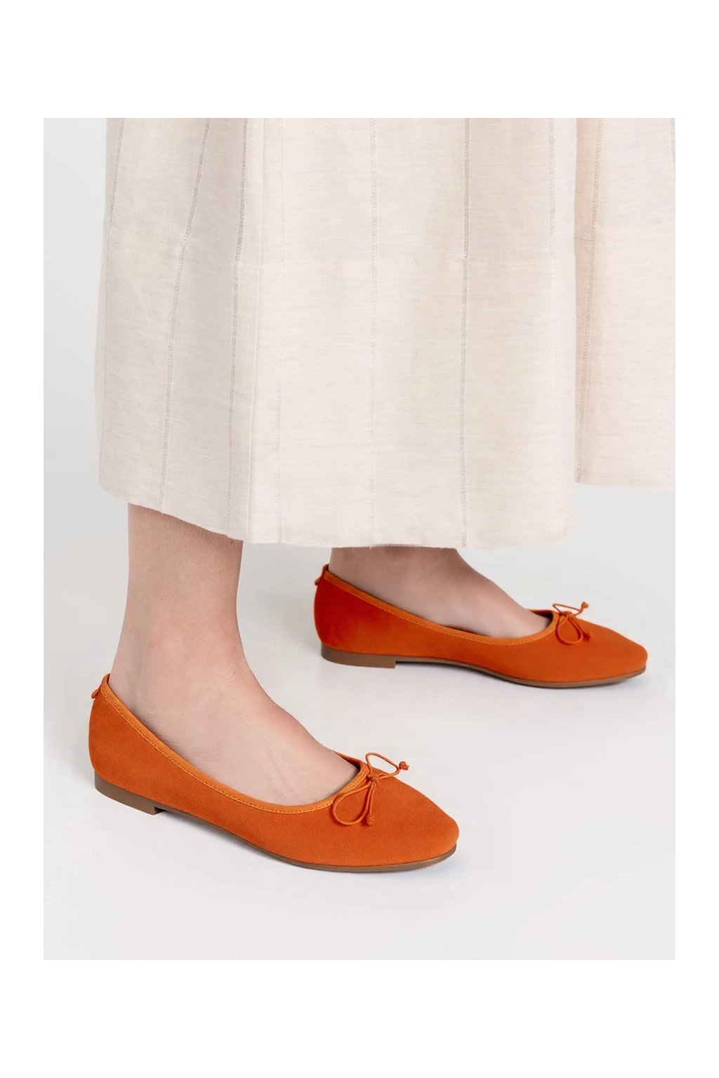Dámske oranžové lodičky z eko semišu na vsúvanie, kód produktu 8969O