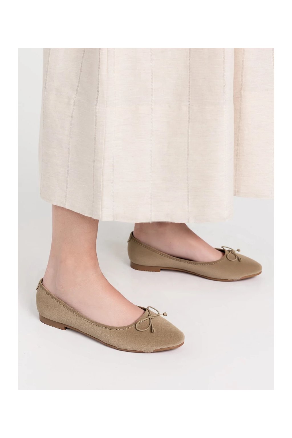 Hnedé dámske lodičky z eko semišu na vsúvanie, kód produktu 8969I