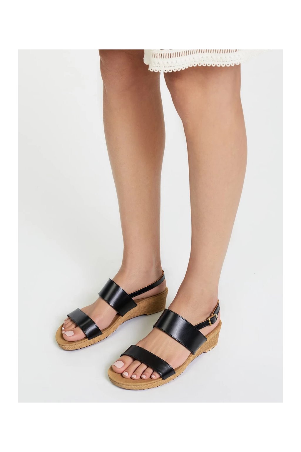 Dámske čierne sandále z eko kože na podpätku, kód produktu 956-5 BLACK