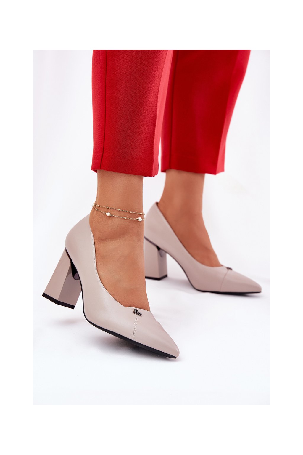 Elegantné dámske sivé lodičky na stĺpovom podpätku 8,5 cm, kód produktu 62224 SZARY