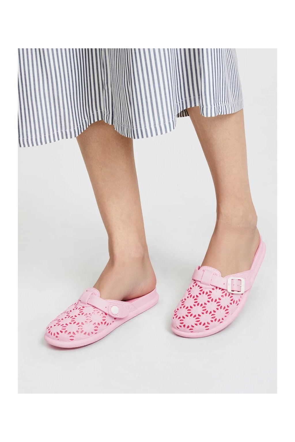 Ružové dámske gumené sandále s kvetinovým vzorom, letné, kód produktu SD2629