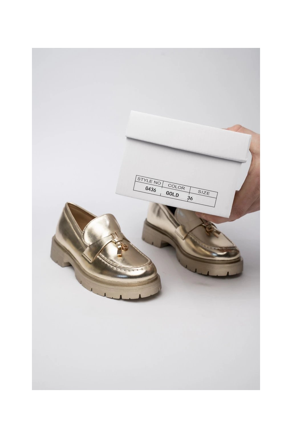 Dámske zlaté mokasíny z eko kože s mandľovou špičkou, elegantné, večerné, dievčenské, kód produktu G436