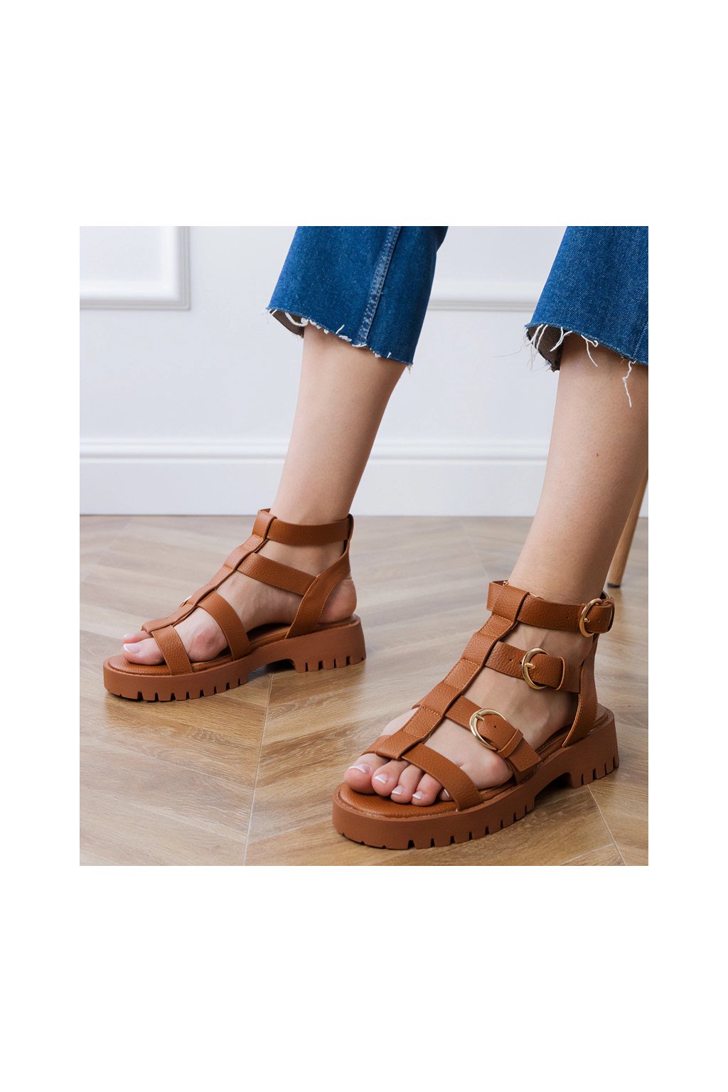 Hnedé dámske gladiátorské sandále na platforme z eko kože, kód produktu Camel