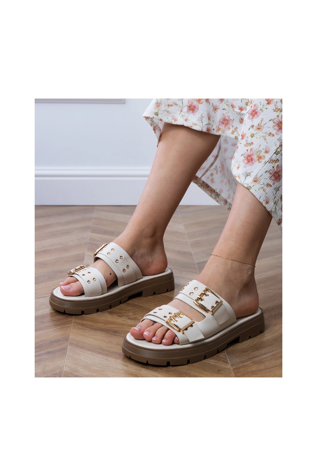 Hnedé dámske šľapky s rovnou podrážkou z eko kože, kód produktu Beige