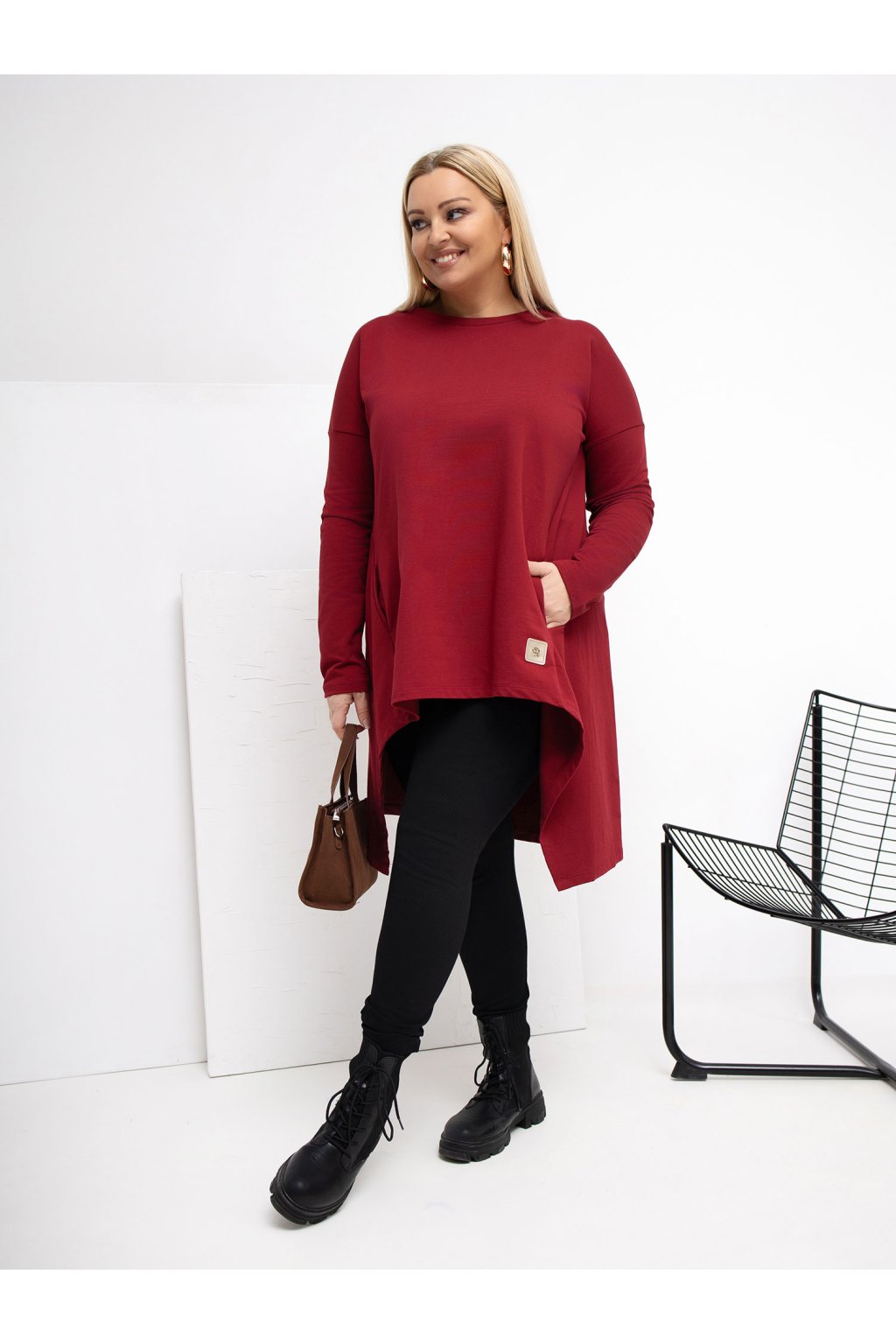 Dámske bordove šaty - tunika pre plnoštíhle moletky kód produktu RV-TU-5042.09X (Farba Bordová, Veľkosť one size XL/2XL)