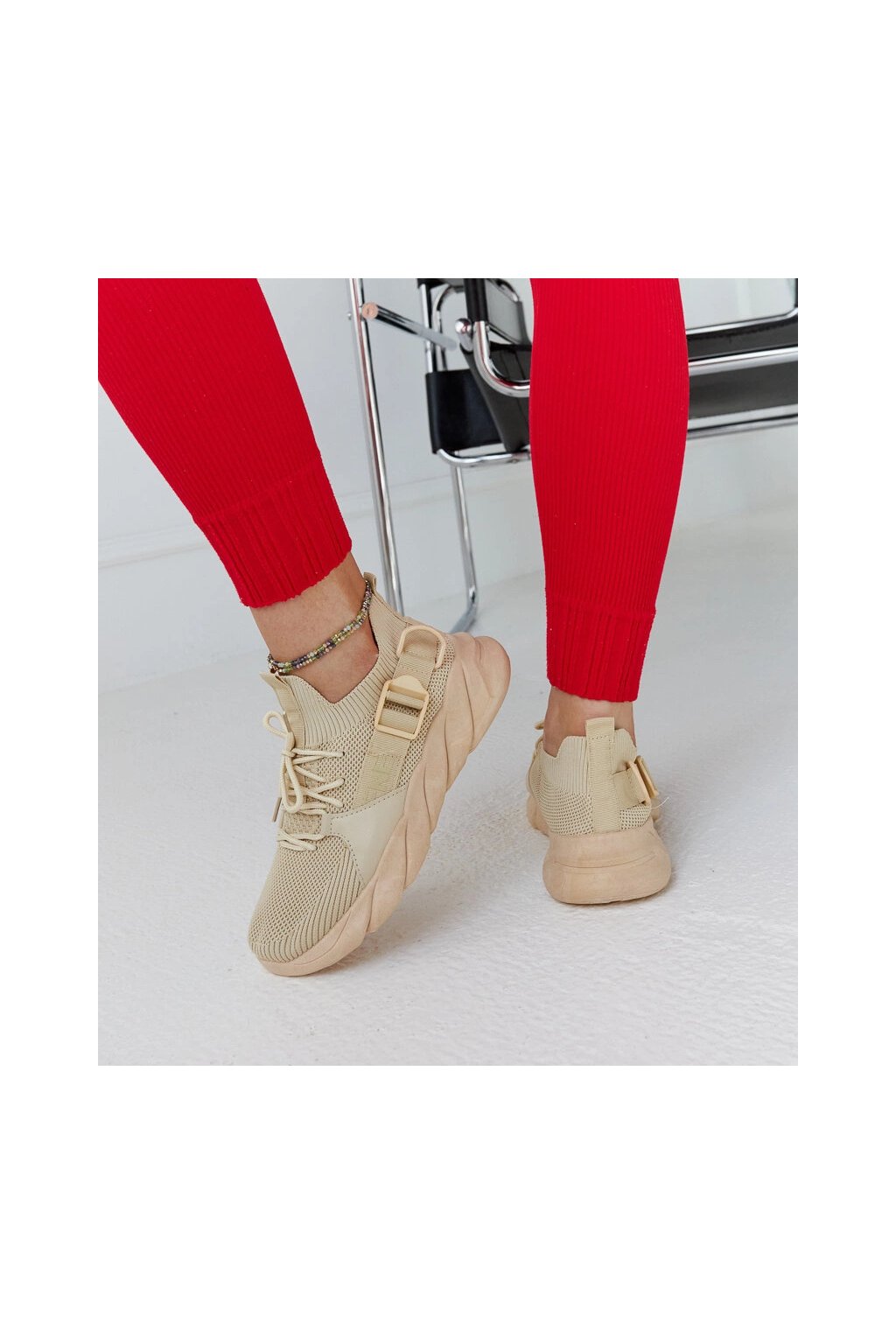 Hnedé dámske perforované tenisky kód produktu TA-210 - GM (Veľkosť 36)