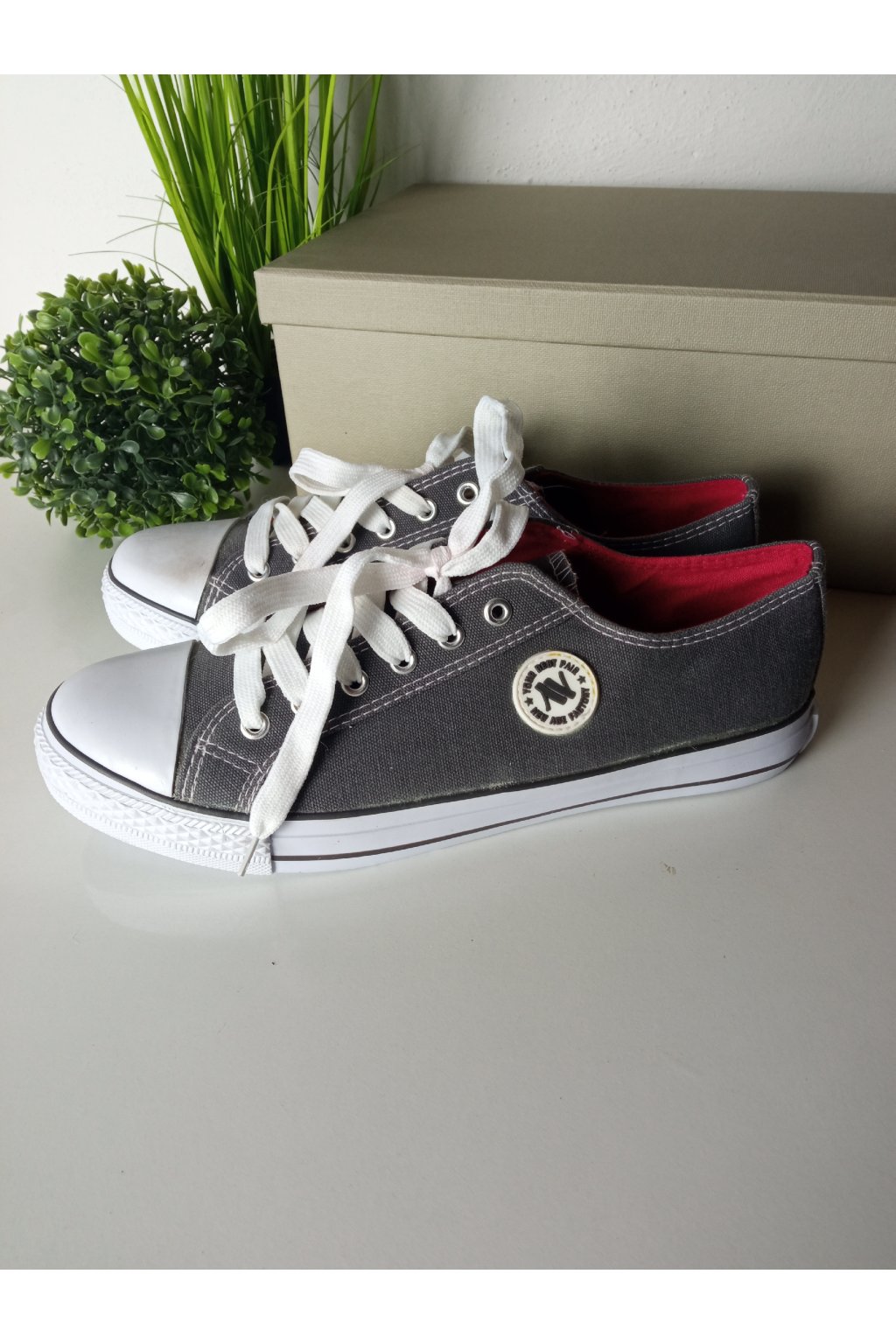 Sivé dámske tenisky, kód produktu NJSK 0083DK.G (Veľkosť 35)