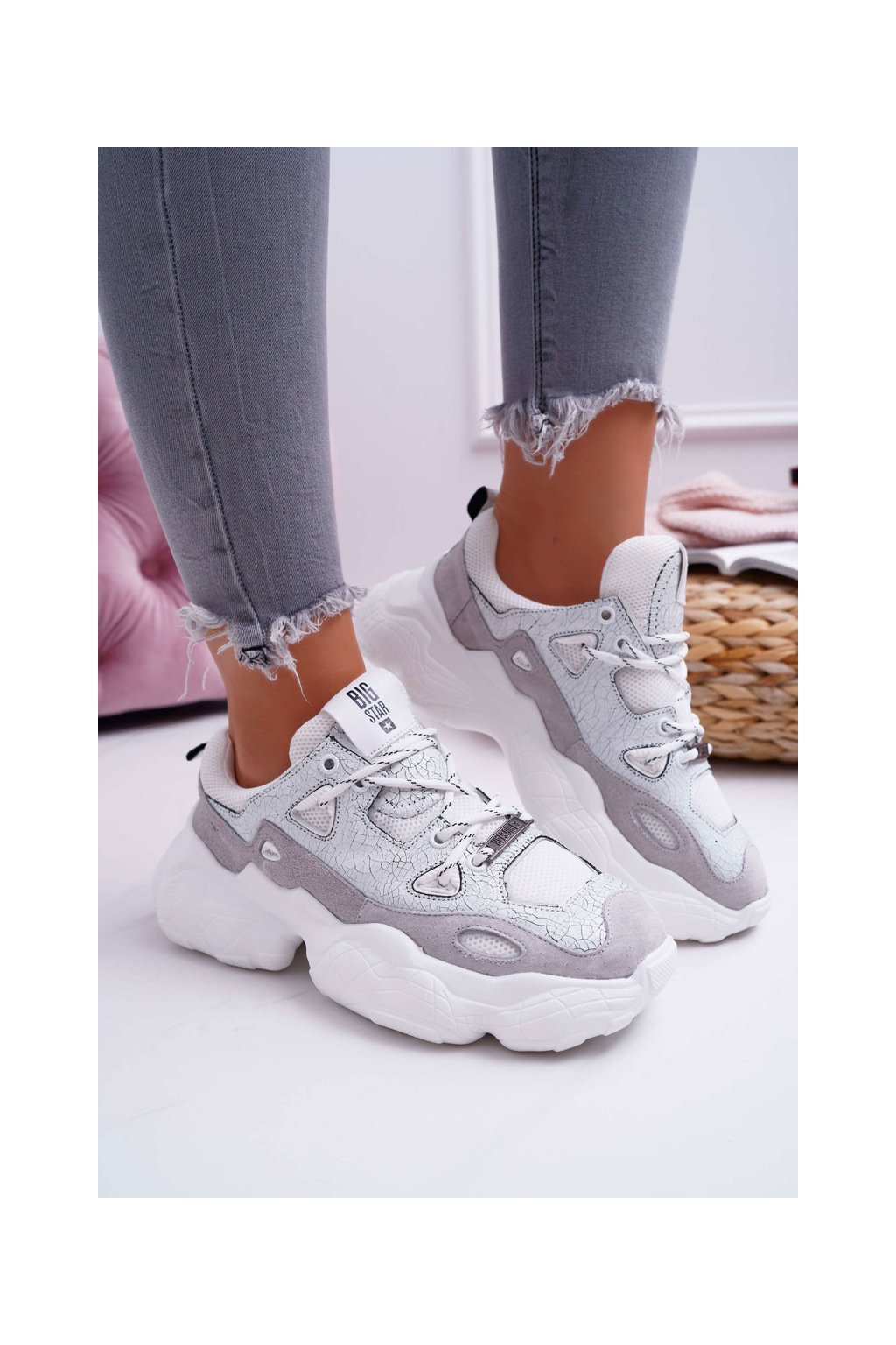 Biele dámske kožené a sieťované mestské tenisky s vyšívaným logom a semišovými špičkami, kód produktu FF274430 (Veľkosť 36)