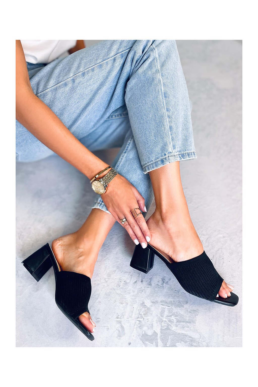 Čierne dámske šľapky TU231P Black - kód produktu TU231P (Veľkosť 37)