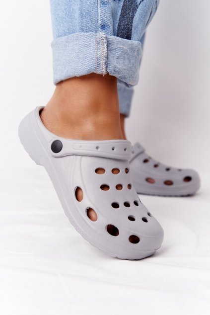 Dámske šľapky farba sivá kód obuvi A-002 GREY