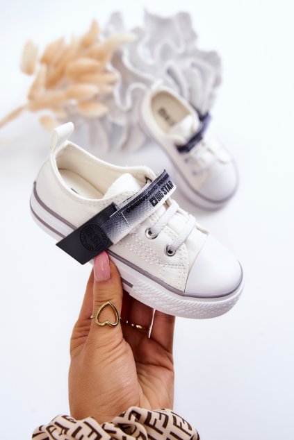 Detské tenisky  biele kód obuvi JJ374075 WHITE