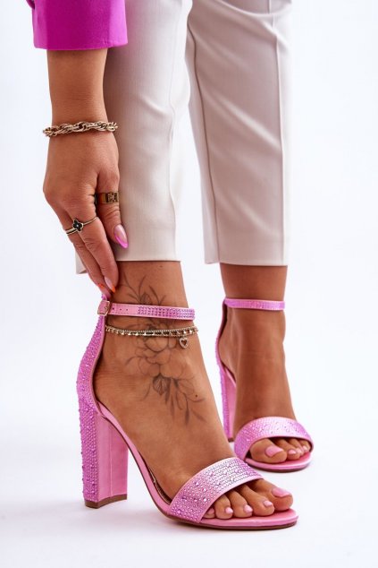 Dámske sandále  ružové kód obuvi H8-371 PINK