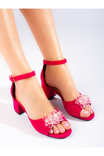 Ružové dámske sandále na hrubom podpätku W. potocki kod CCC -1- 23-20019FU