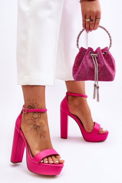 Dámske sandále  ružové kód obuvi 7014 FUCHSIA