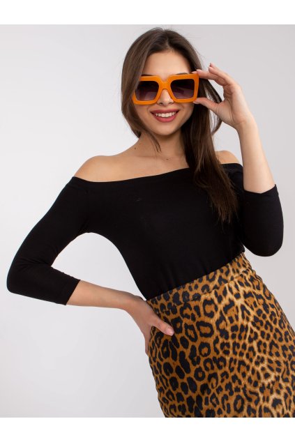 Dámska blúzka španielského strihu čierna RV-BZ-4692.42