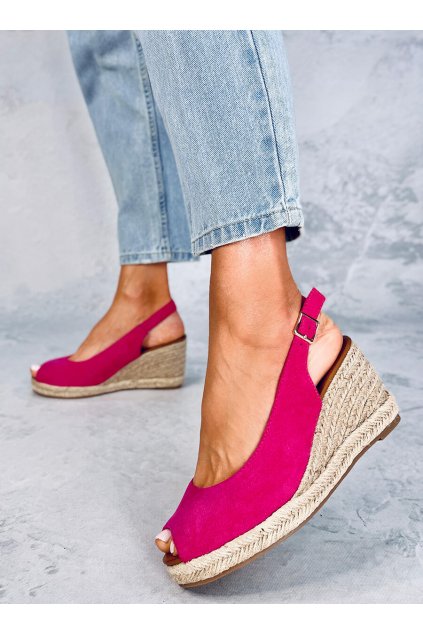 Dámske sandále ružové OM2156