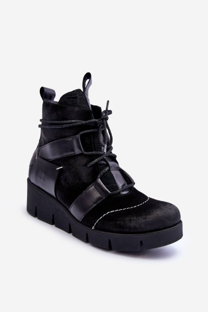 Členkové topánky na podpätku  čierne kód obuvi 06185-01/00-7 CZARNY