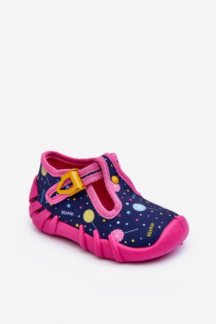 Detské šľapky farba ružová kód obuvi 110P471 PINK