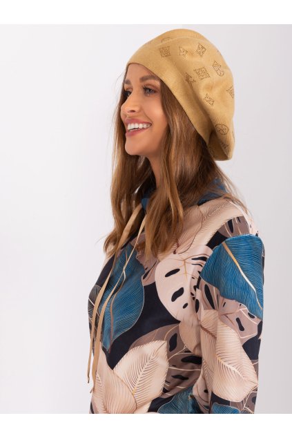 Dámske Čiapka farba Hnedá camel kód AT-CZ-2318.26 (Farba Hnedá camel, Veľkosť ONE SIZE)