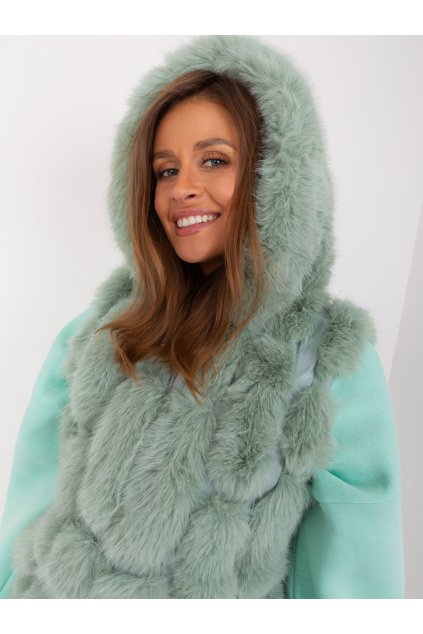 Pistáciovo zelená dámska vesta z kolekcie Wool fashion italia, kód produktu AT-KZ-2379.96P