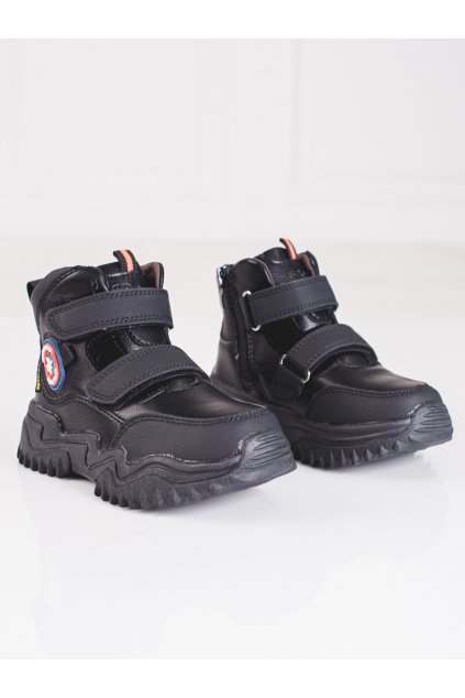 Čierne detské topánky bez opätku podpätku Shelvt kod CCC -1- B2024-1B-B