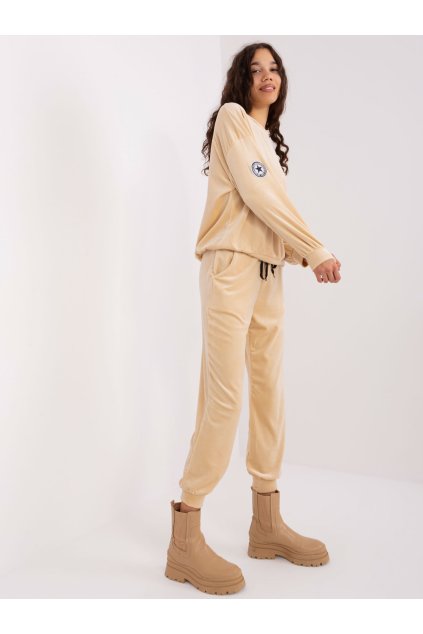 Dámske Komplet farba Béžová kód DHJ-KMPL-8328.97 (Farba Béžová, Veľkosť ONE SIZE)
