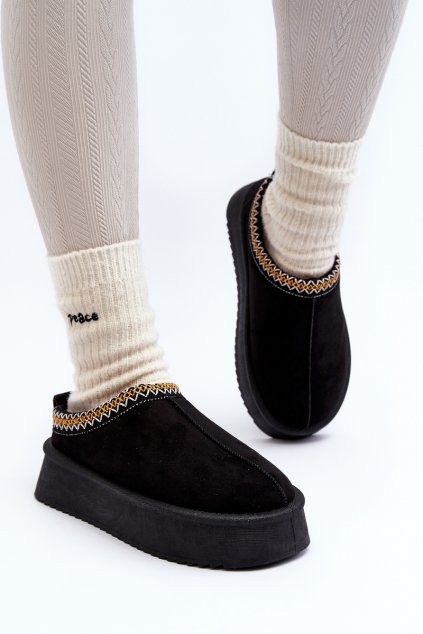 Dámske šľapky farba čierna kód obuvi UA-1822 BLACK
