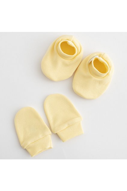 Dojčenský bavlnený set-capačky a rukavičky New Baby žltá 0-6m
