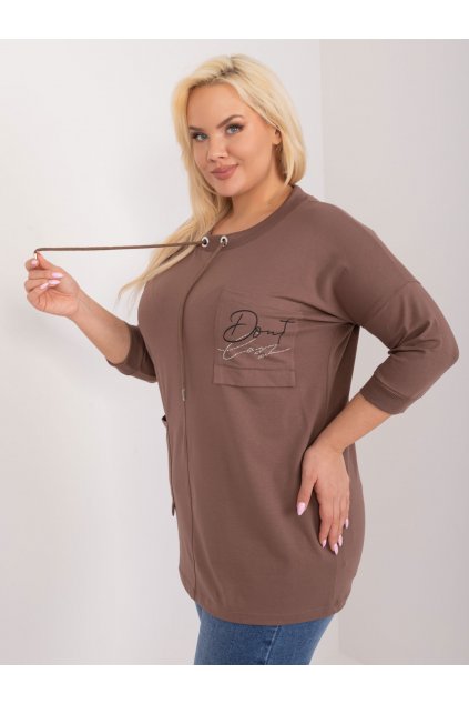 Dámska blúzka plus size hnedá RV-BZ-9357.37