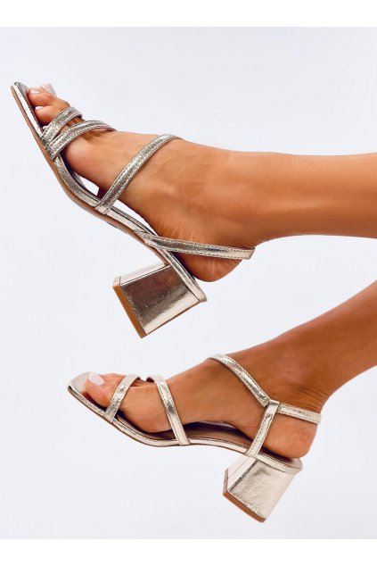 Dámske zlaté sandále na stredne vysokom širokom podpätku z eko kože elegantné kód SD- AAA -14-100-301