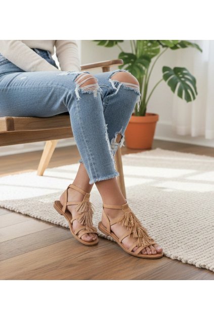 Camelowe sandále Noronha so strapcami J81-1 CAMEL/C 38 - GM (Veľkosť 38)