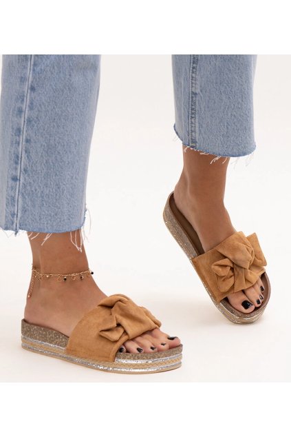 Dámske šľapky hnedé kód 967-01 - GM 967-01 CAMEL 38 - GM (Veľkosť 36)