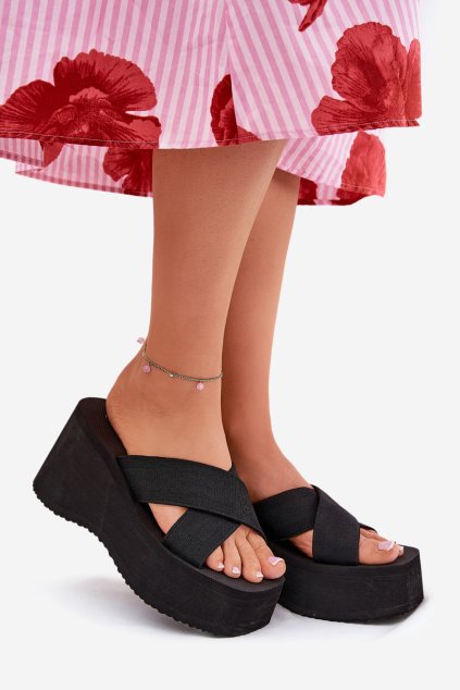 Dámské papuče Na Klínovém Podpatku A Platformě Černé Sevolee (Veľkosť 36)