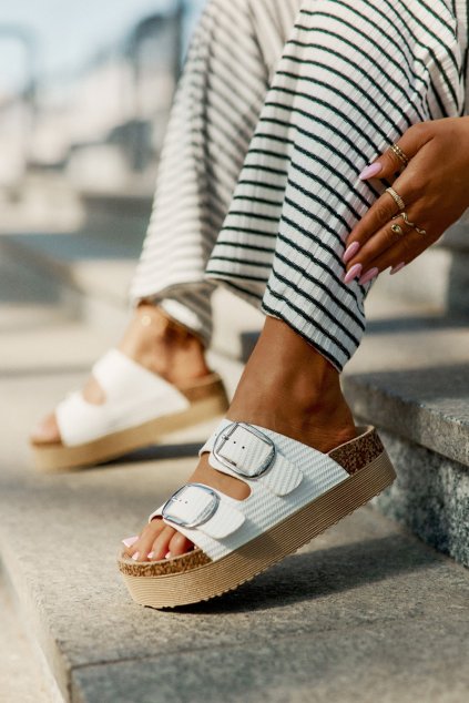 Dámské papuče Na Platformě S Přezkami Lee Cooper LCW-25-35-3496L Bílé (Veľkosť 39)