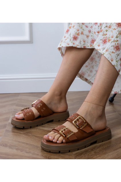 Dámske šľapky hnedé kód DFY-9 - GM DFY-9 CAMEL 38 - GM (Veľkosť 38)